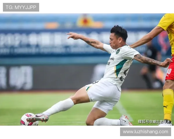 武汉羽毛球队以58分稳居冠军赛积分榜首位展现强劲实力